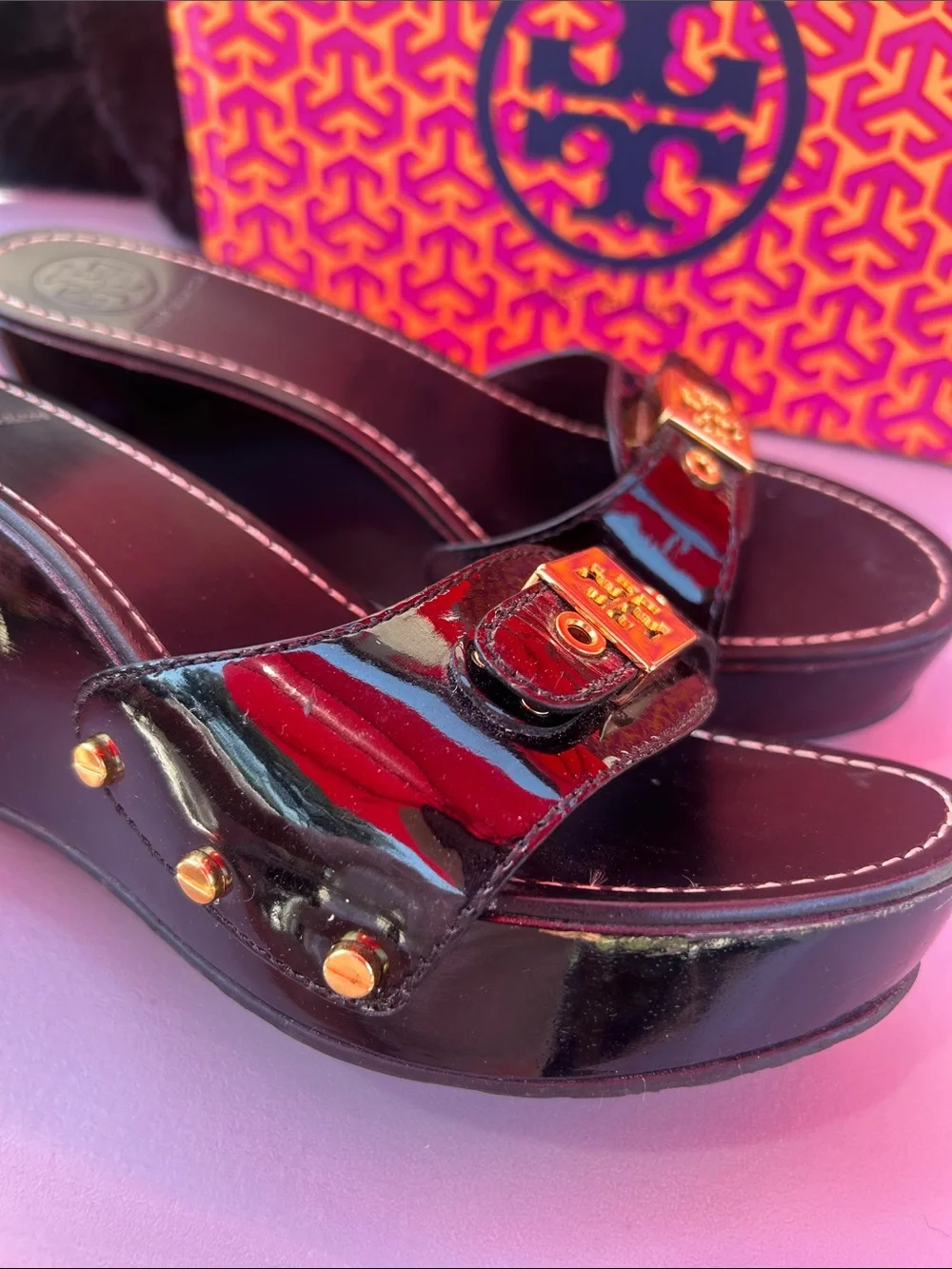 Tory Burch Black Patent Slide Sandals with Red Logo